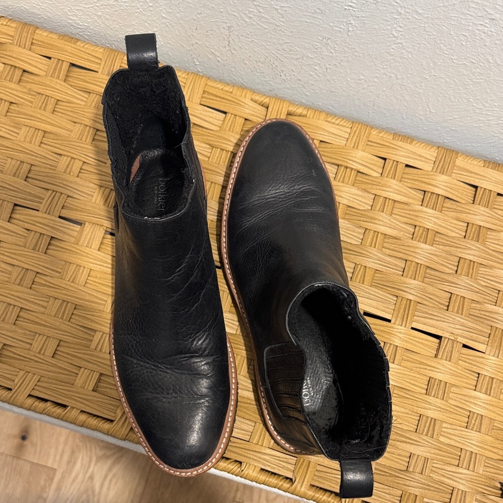 Botkier Black Leather Chelsea Boots - Picture 3 of 6